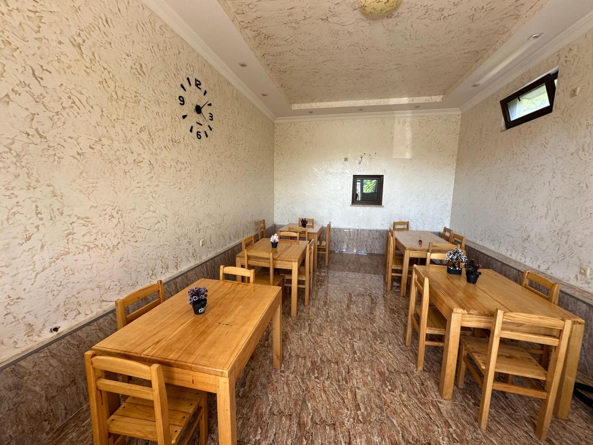 Green House Kobuleti ภายนอก รูปภาพ